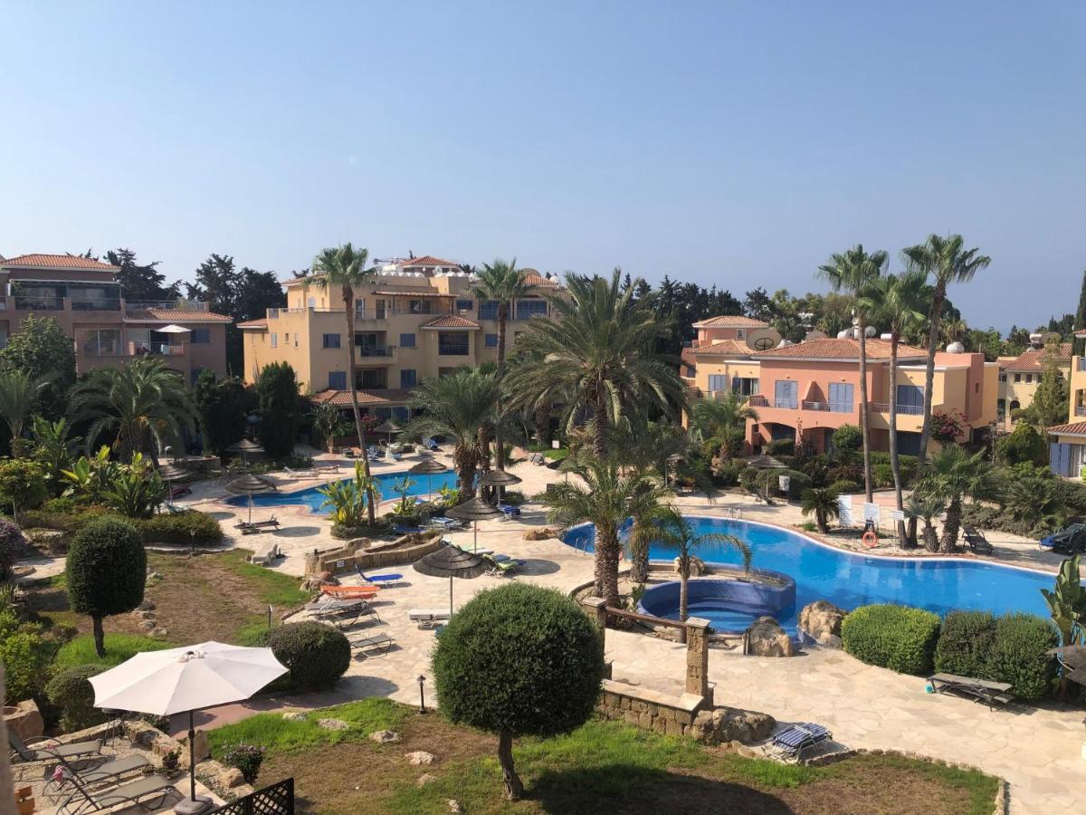 Limnaria Gardens - 1 Bedroom, Sunny Apartment With Stunning Pool Views Πάφος Εξωτερικό φωτογραφία